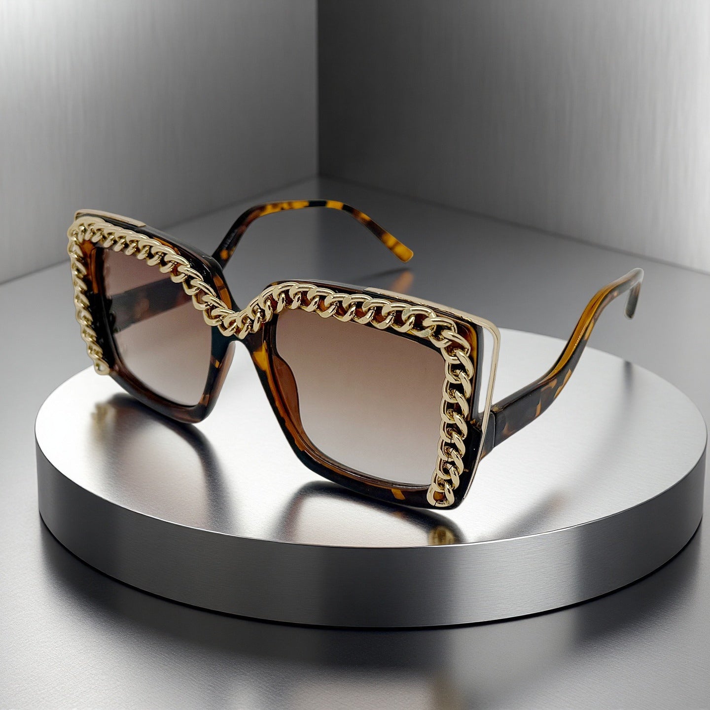 Damen modische oversized Sonnenbrille mit Kettenrahmen Karnz