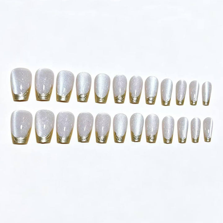Elegantes French Tip Press-On Nagelset Karnz 1787380647