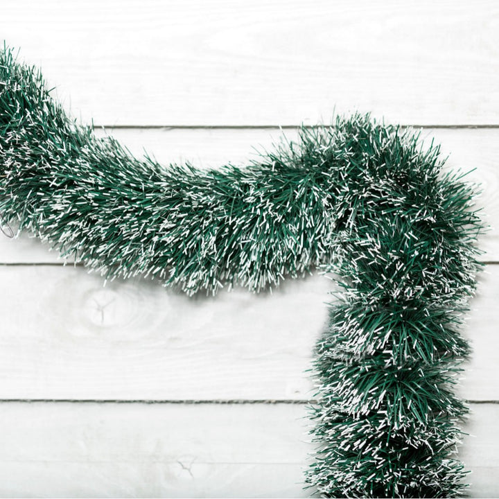 Dekorative Weihnachtsgirlande