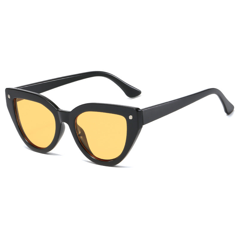 Damen Cat-Eye Sonnenbrille mit markantem Tierschrift-Muster Karnz