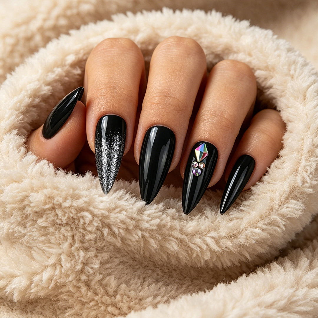Stiletto Press-On Nagelset mit Glitter und Edelstein-Accents Karnz