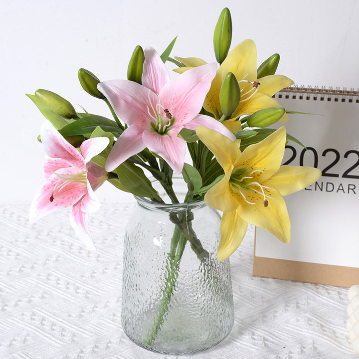 Realistischer künstlicher Lilienstamm