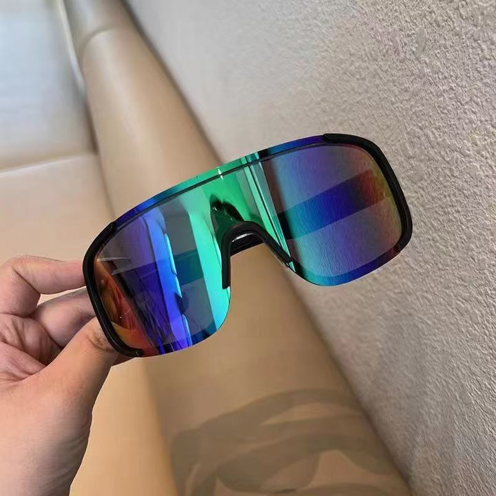 Sportliche Wickelsonnenbrille Karnz
