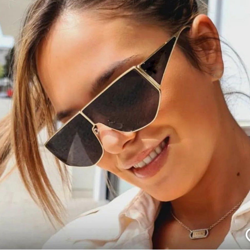 Damen trendige oversized Sonnenbrille mit markantem geometrischen Design Karnz