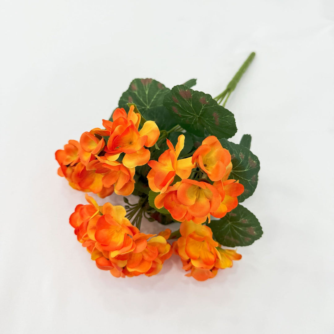 Elegante Künstliche Blumenarrangement