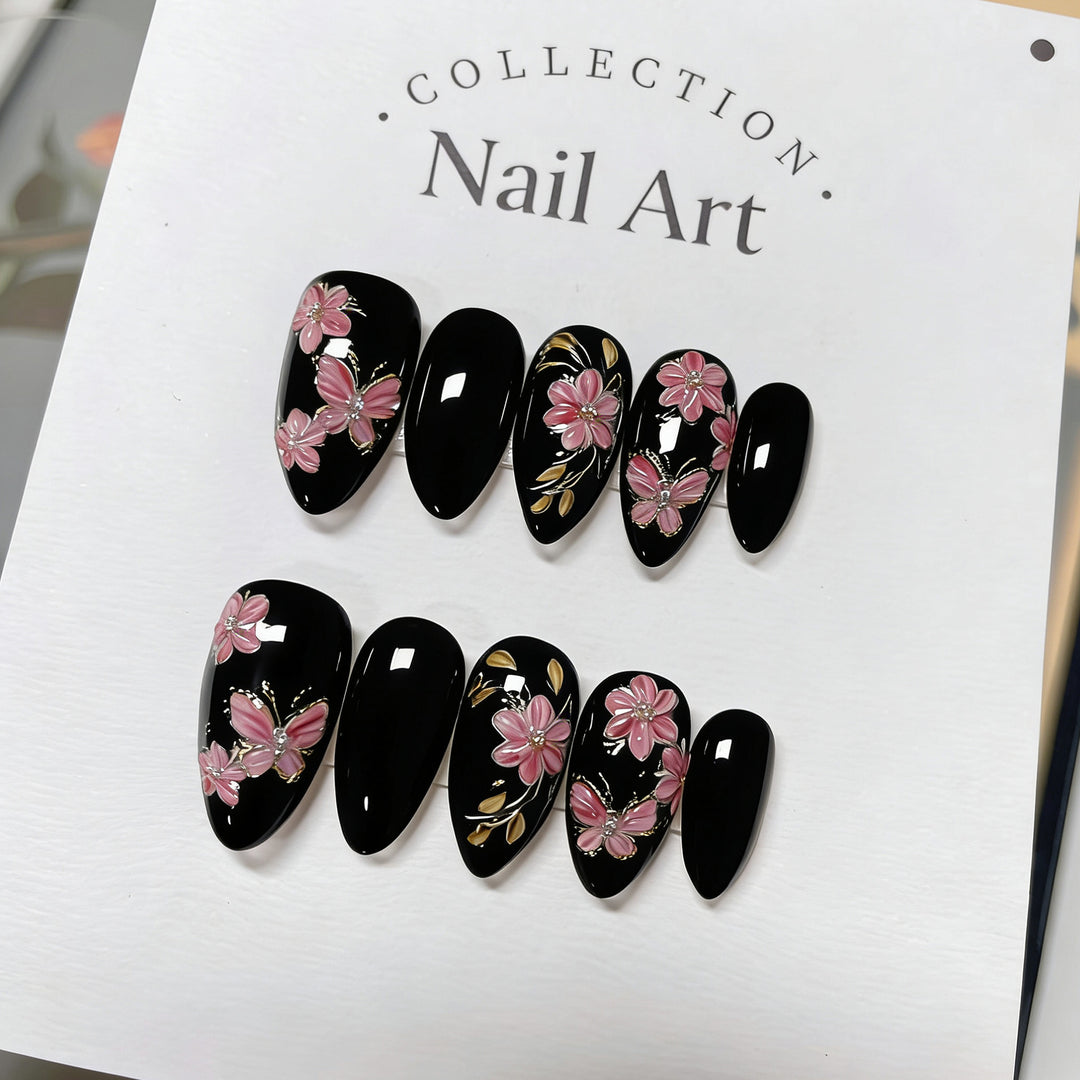 Künstlerische floral-verzierte Press-On Nagelkunst Karnz