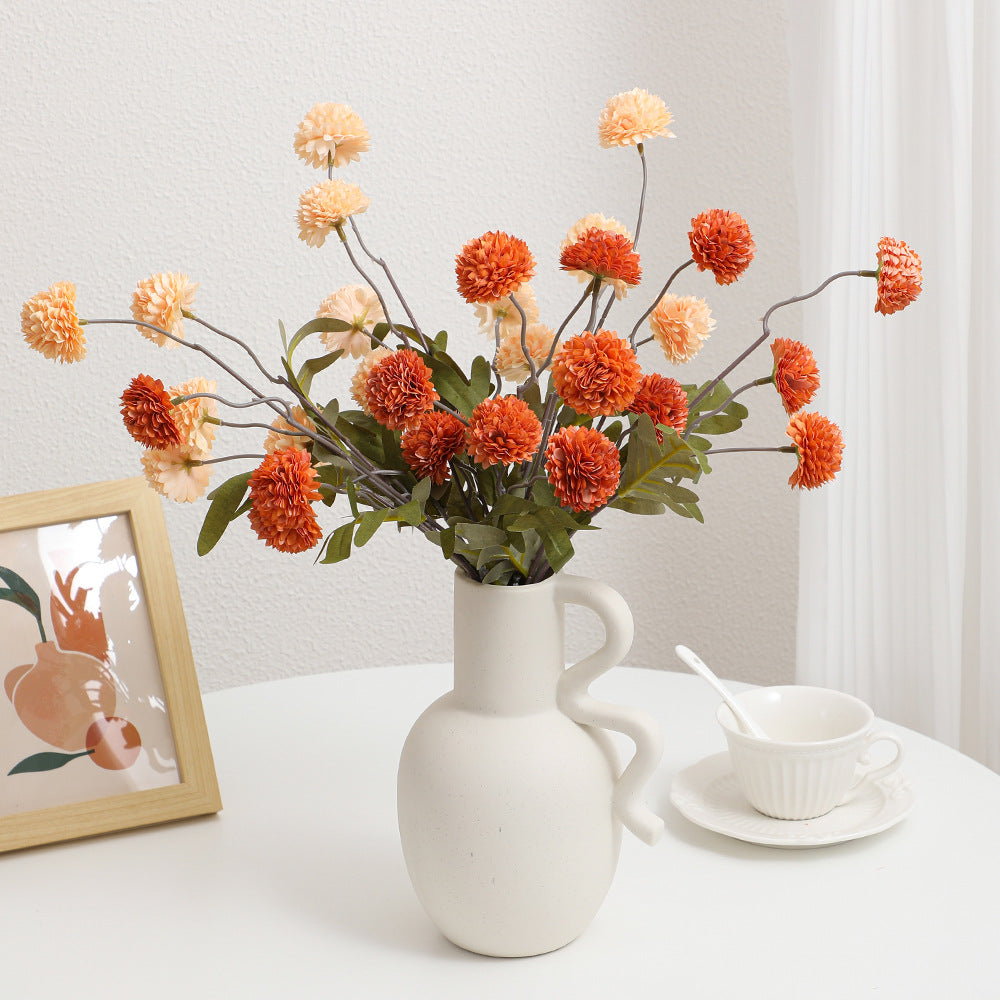 Künstlicher Blütenzweig mit detailreichen Blüten Karnz