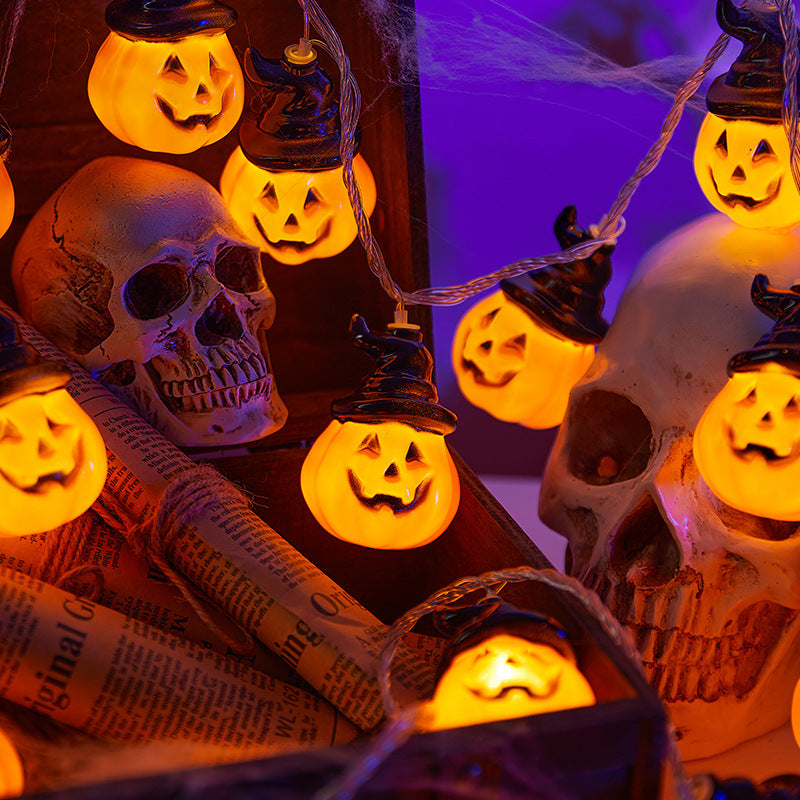 Dekorative Halloween Lichterkette mit Kürbis-Motiven Karnz