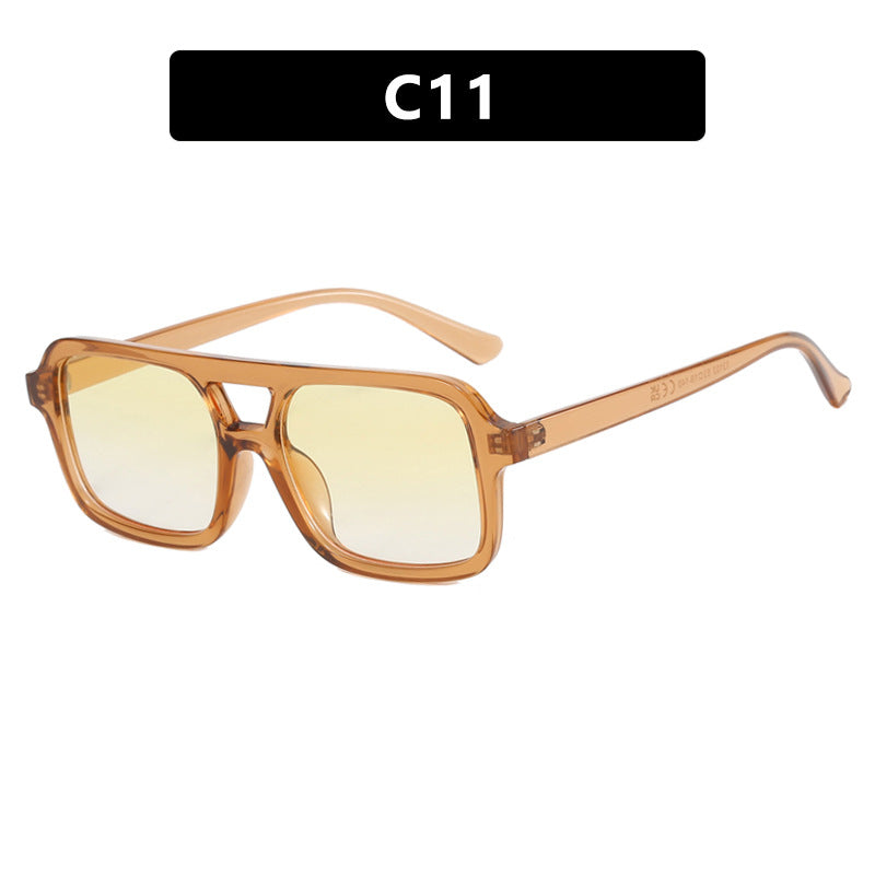 Damen moderne quadratische Sonnenbrille mit schützendem UV-Filter und transparentem Rahmen Karnz