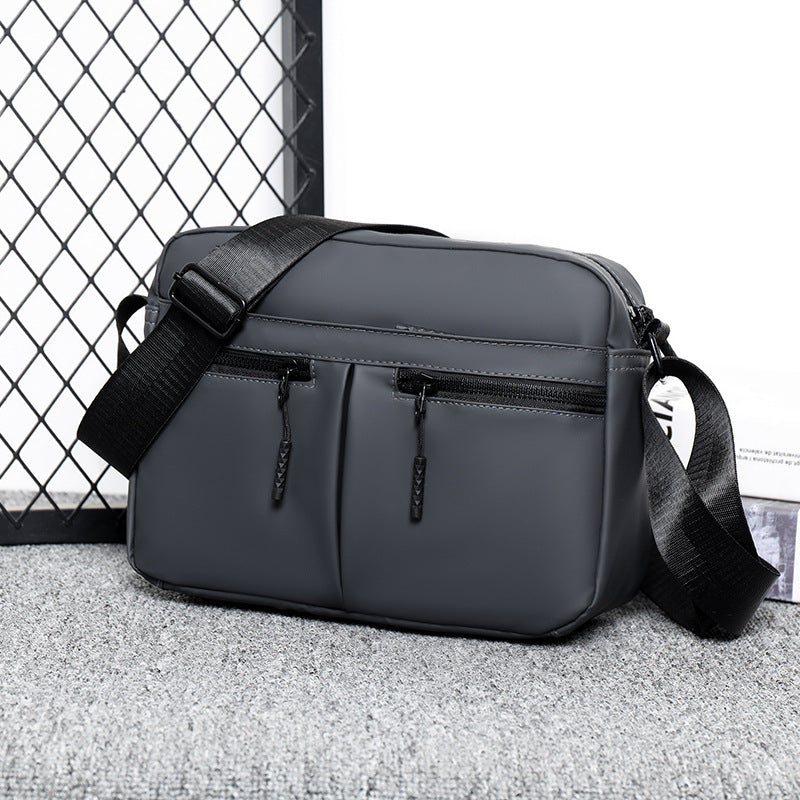 Schlanke Utility Crossbody Bag mit doppeltem Reißverschluss Karnz