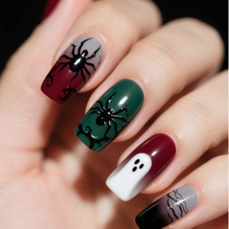 Künstlerische Halloween Themen Nagelkunst Karnz