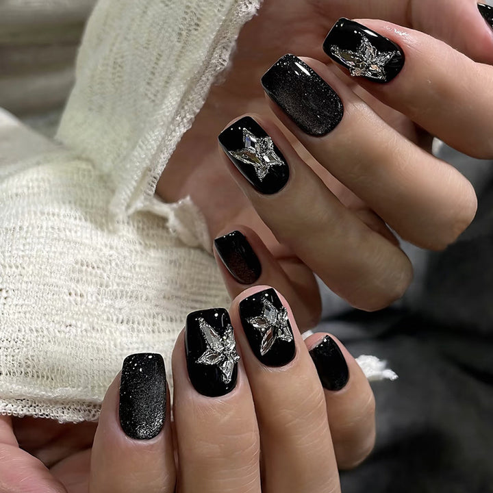Glamouröse Künstliche Nagelspitzen mit Strass-Details Karnz