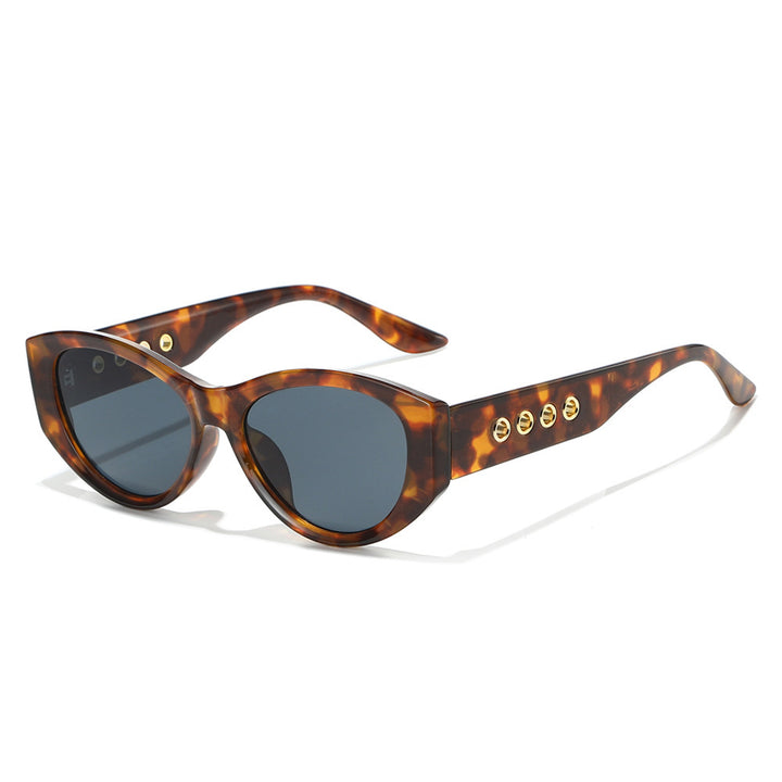 Cat-Eye Sonnenbrille mit dekorativen goldenen Akzenten Karnz