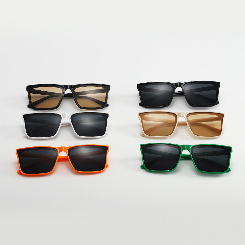 Damen modische Sonnenbrille aus robustem, UV-geschütztem Kunststoff Karnz