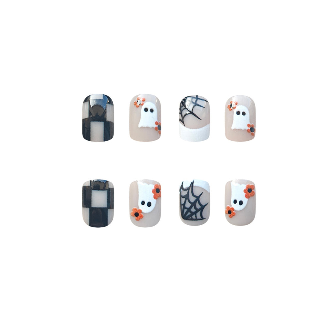 Künstlerische Halloween Nagelkünste