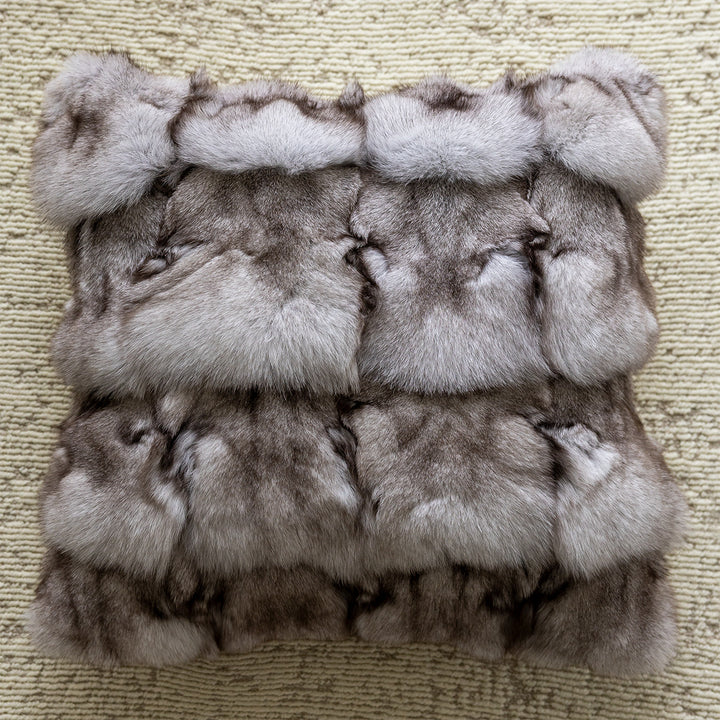 Luxuriöses Kissen mit Pantherdesign