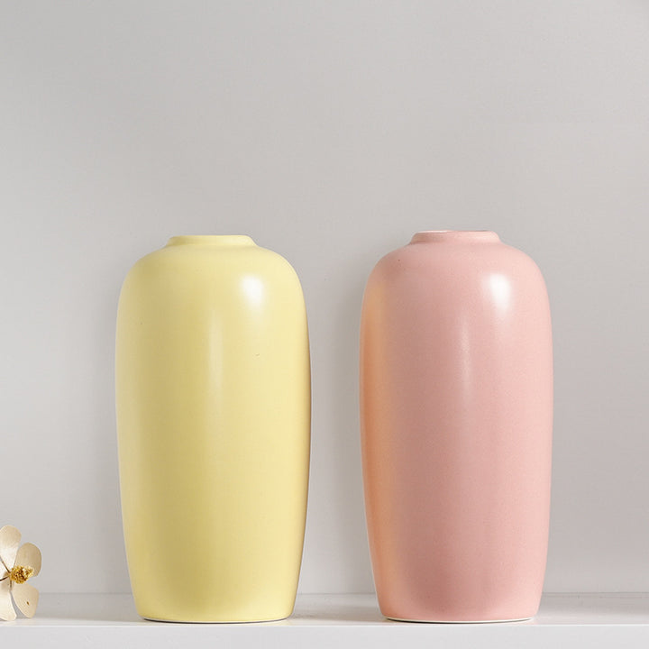 Moderne Skulpturale Keramikvase Karnz