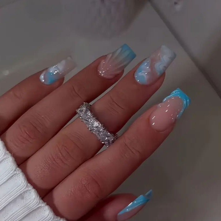 Artistic Nail Design Karnz
