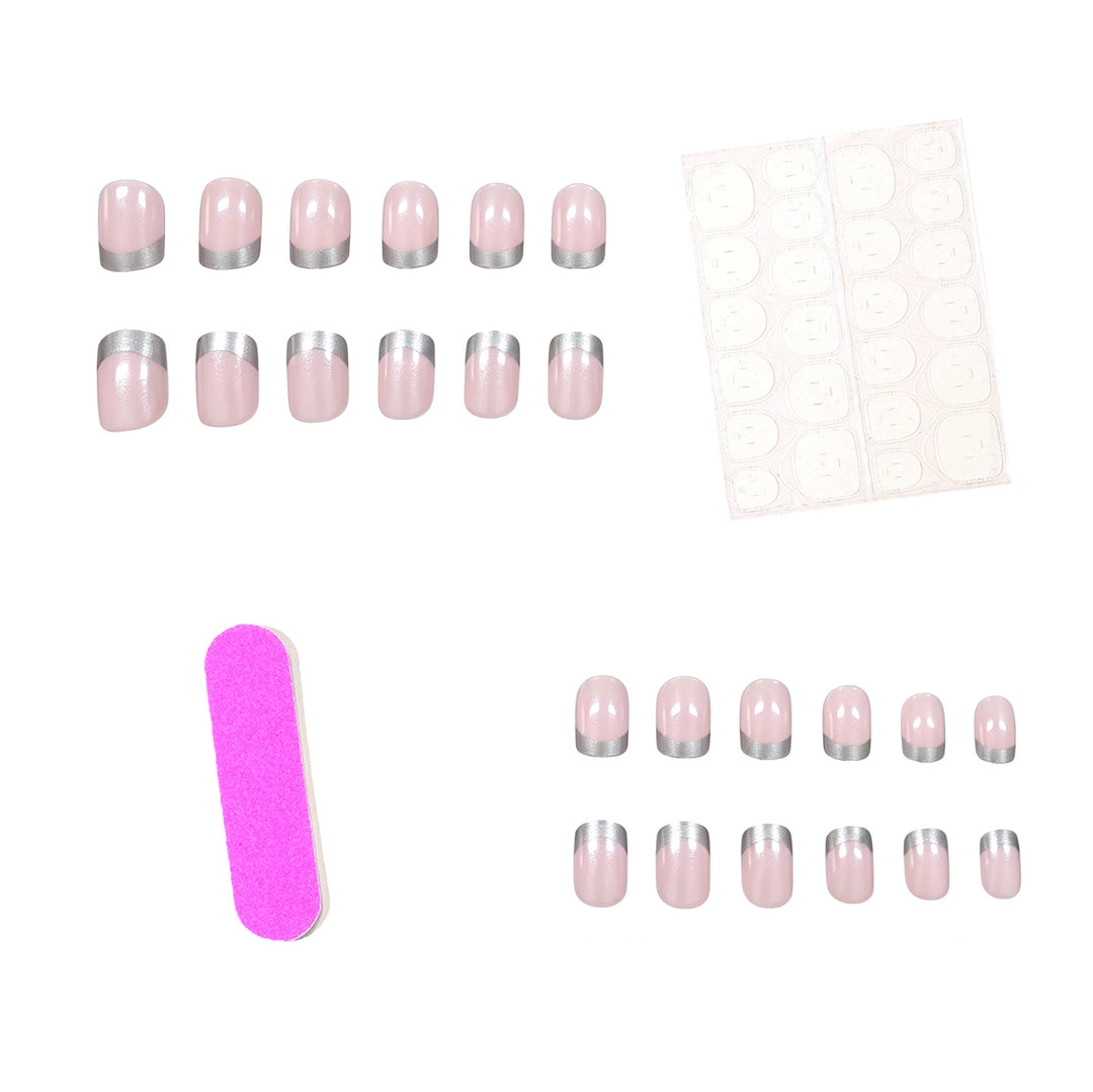 Elegantes silbergetipptes Acryl-Nagelset Karnz