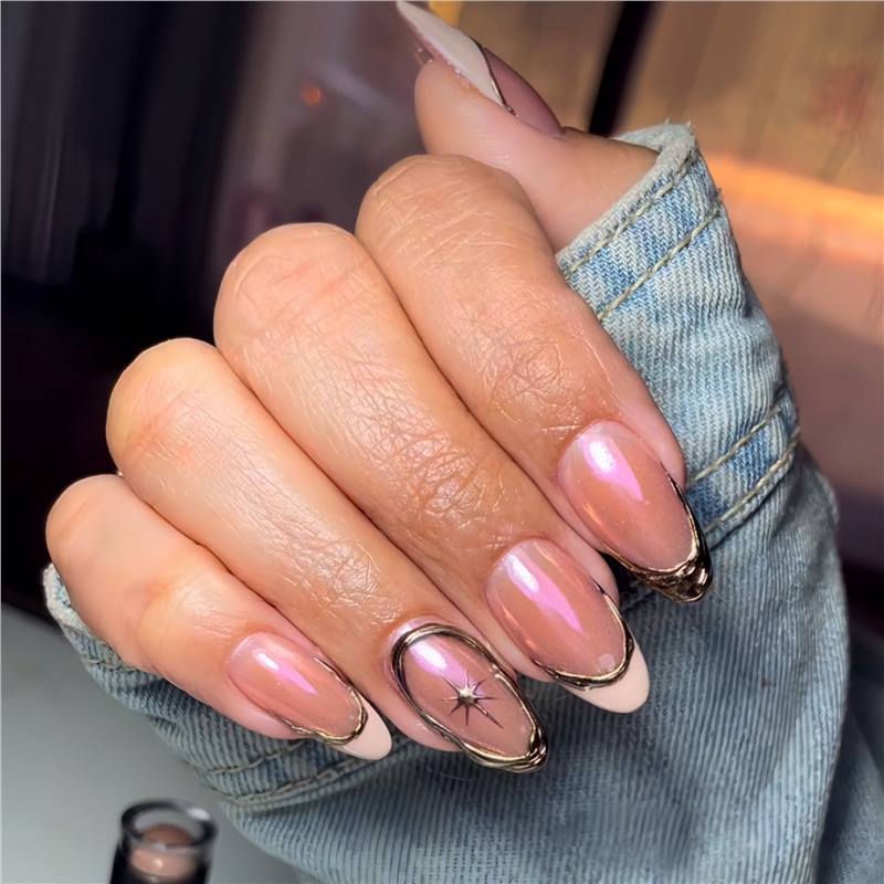 Premium glitzernde French Tip Press-On Nägel mit goldenen Akzenten Karnz