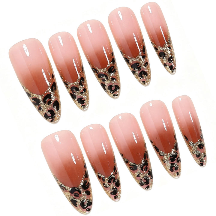 Elegantes Stiletto-Nagelkunstset mit Gold- und Leopardenakzenten Karnz