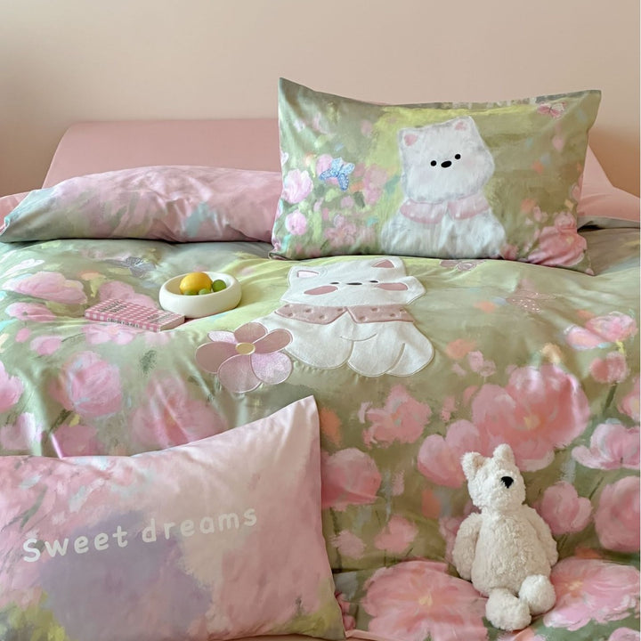 Kinder-Bettwäschegarnitur mit appliziertem Katzendetail, Aquarell-Blumenprint und extraweichem Baumwollmix