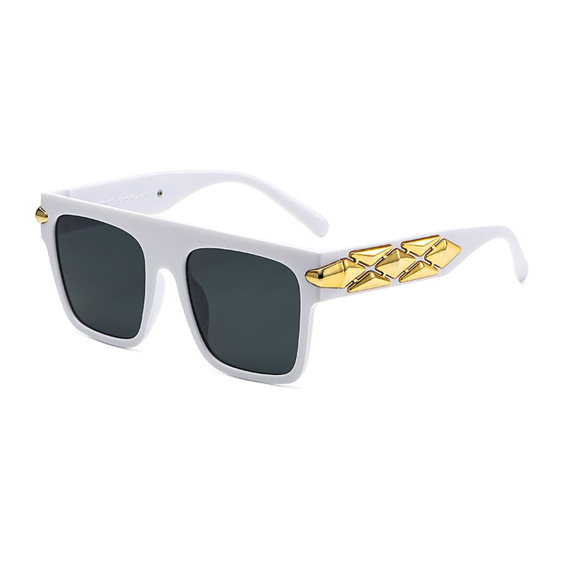 Damen elegante Designer-Sonnenbrille mit luxuriösen Rahmenakzenten Karnz