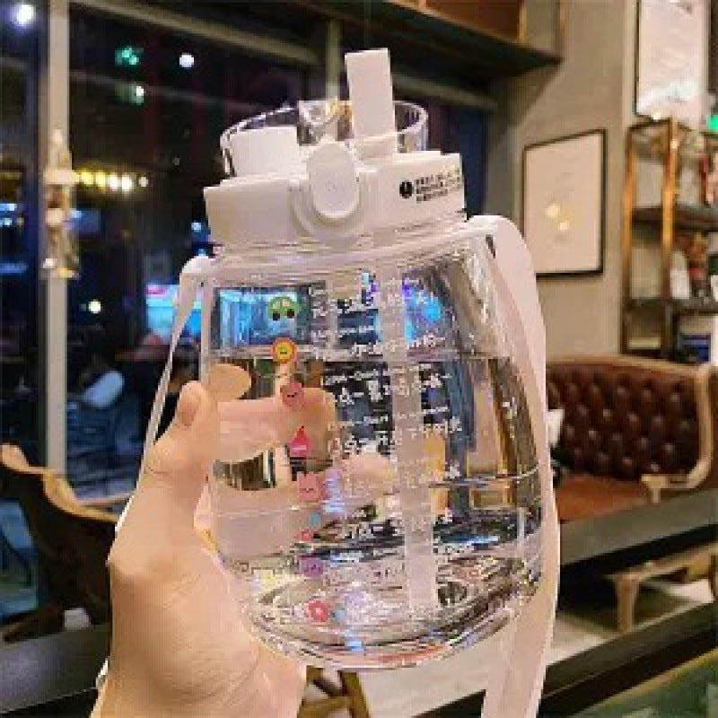 Damen große Wasserflasche mit integrierter Skala und Freisprecheinrichtung Karnz