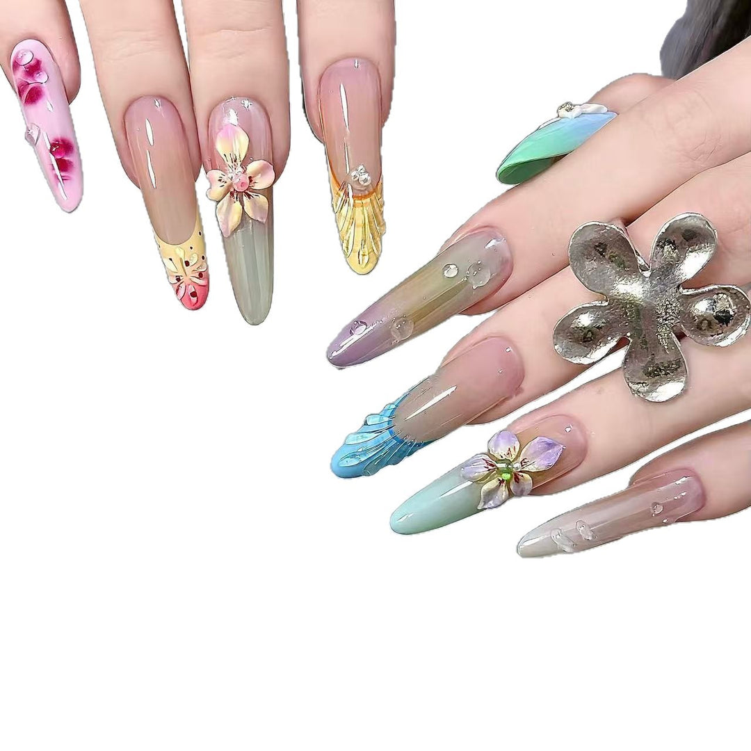 Künstlerische Blumenmuster Druck-Nagelverbesserungen