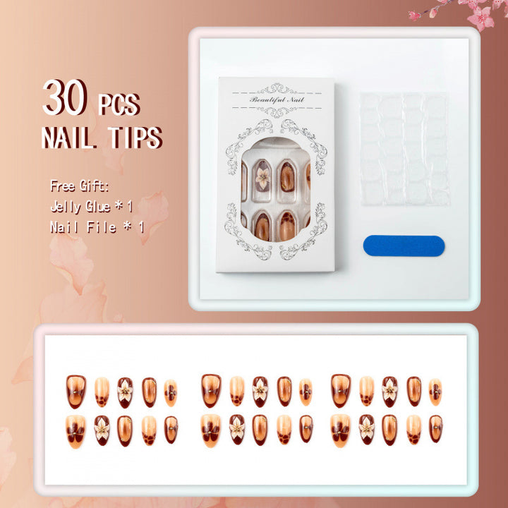 Dekorativer Press-On Nail Art Set mit floralen Akzenten