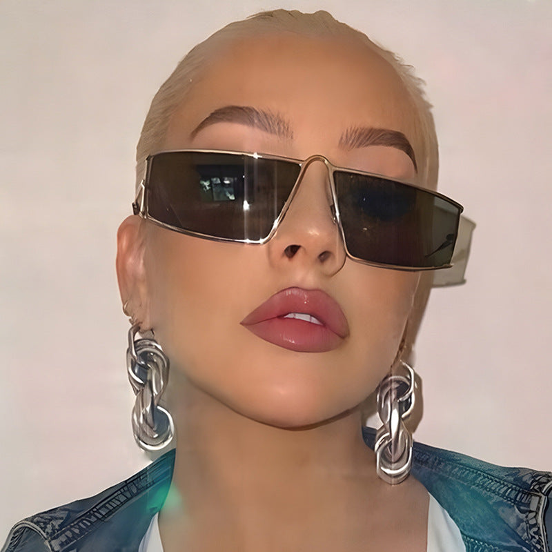 Damen trendige Sonnenbrille im futuristischen Design mit eckigen Gläsern Karnz