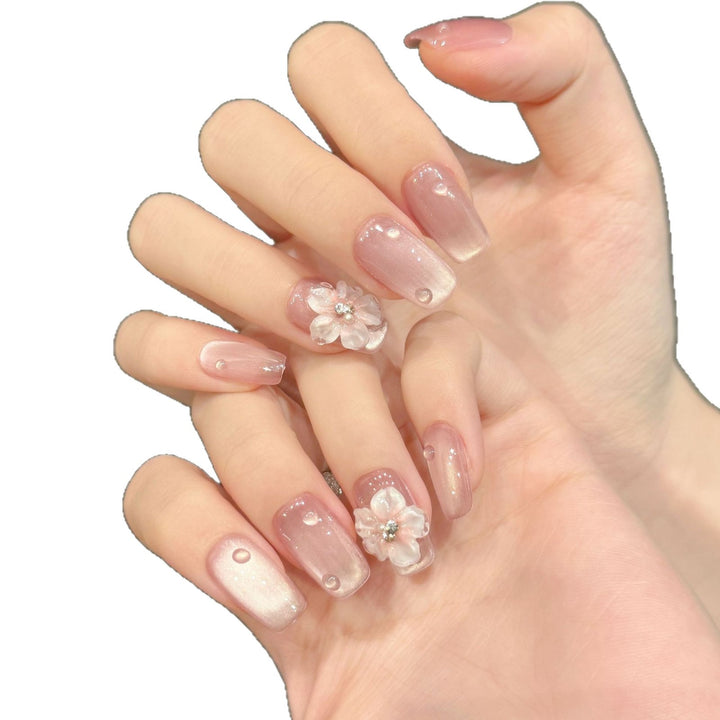 Dekoratives Press-On Nagelkunst Set mit floralen Verzierungen  1791774369