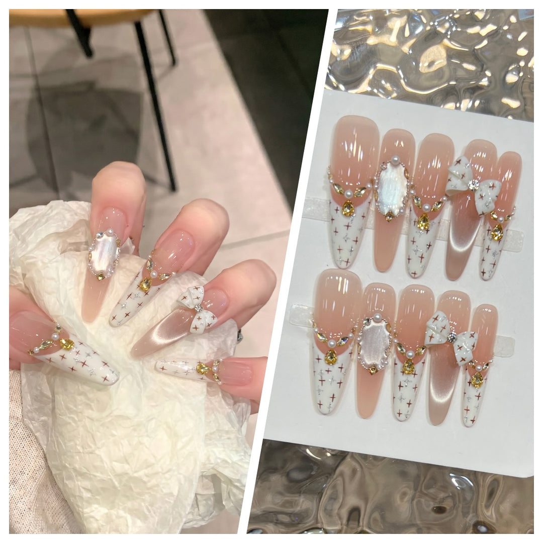 Dekorativer Nagelkunst Set Karnz