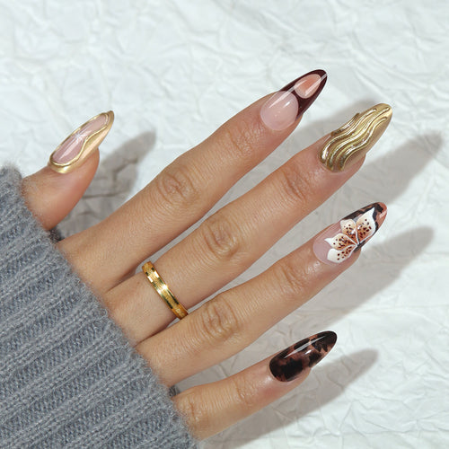 Elegante Künstlerische Stiletto Nagelkunst Karnz