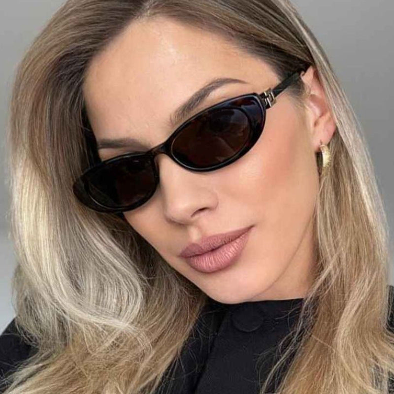 Damen Cat-Eye Sonnenbrille mit stilvollem Rahmen und luxuriösen Akzenten Karnz