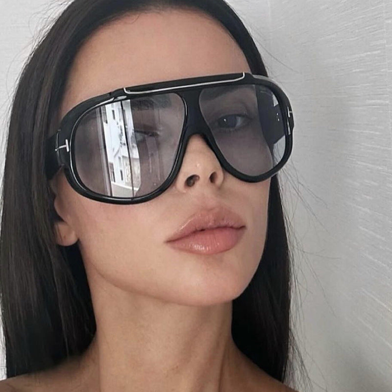 Damen futuristische protectors Sonnenbrille Karnz