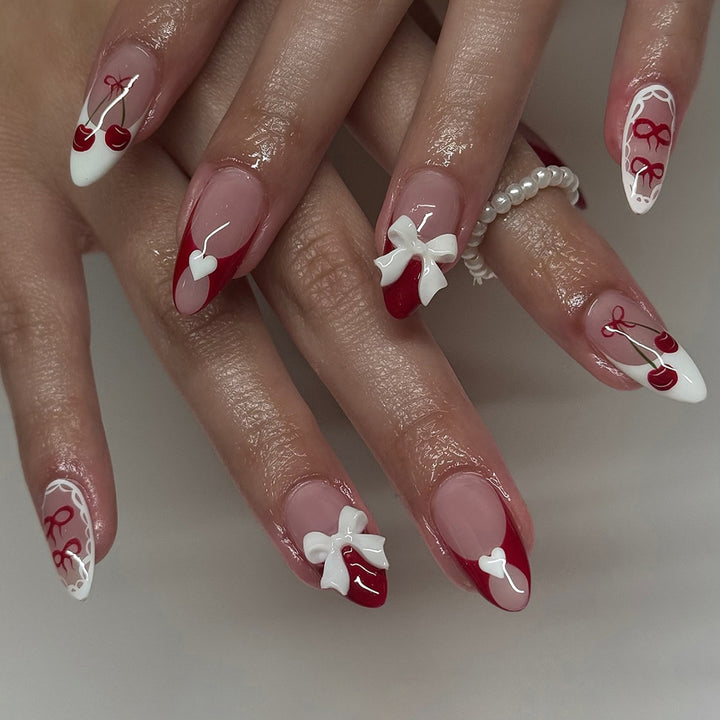Dekoratives Press-On Nagelkunstset mit 3D-Schleifen- und Kirschdesigns Karnz