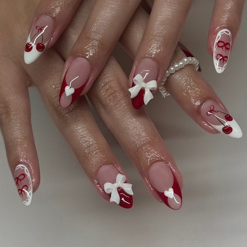 Dekoratives Press-On Nagelkunstset mit 3D-Schleifen- und Kirschdesigns Karnz