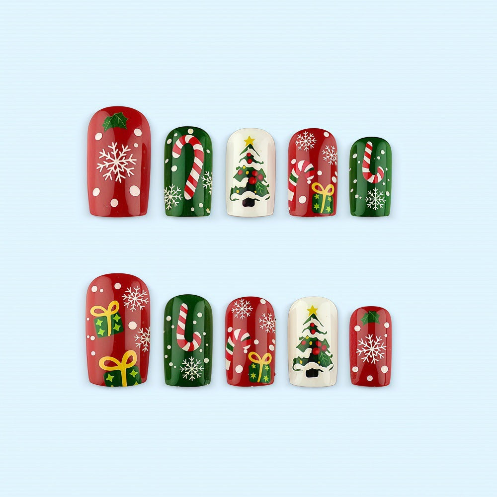 Weihnachtskunstnägel im festlichen Design Karnz