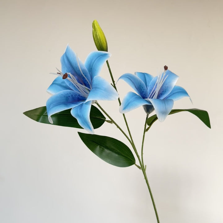 Künstlicher Lilienzweig mit detailgetreuen Blüten Karnz