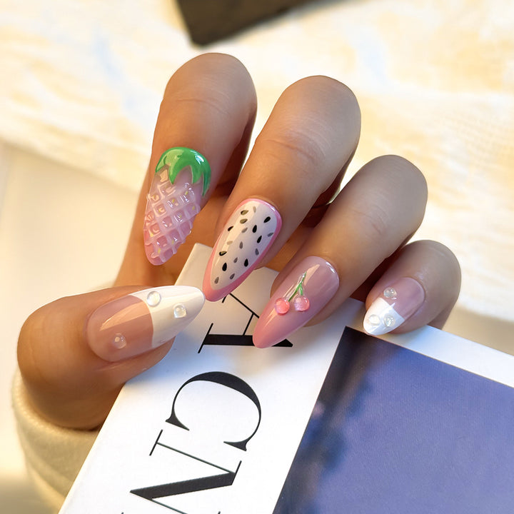 Künstlerisches fruchtinspiriertes Press-On Nagelset Karnz