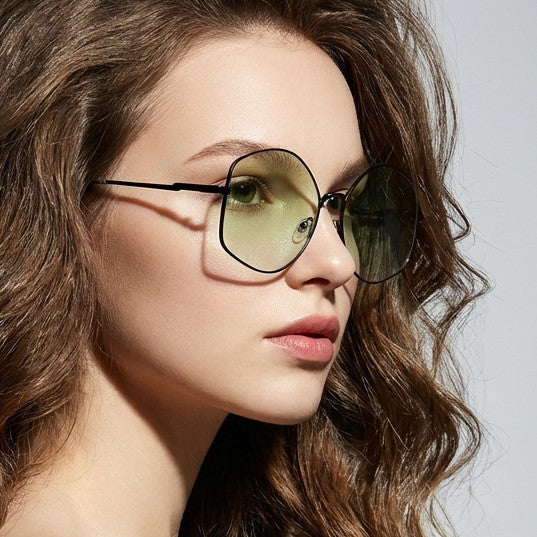 Damen modische Sonnenbrille mit einzigartiger achteckiger Rahmenkonstruktion Karnz