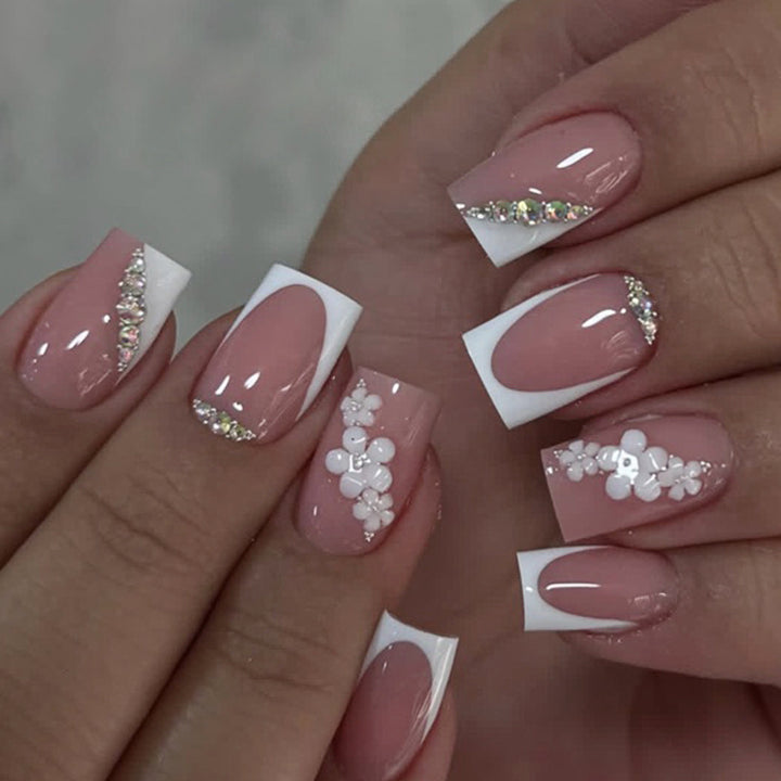 Dekoratives Nail Art Set Karnz