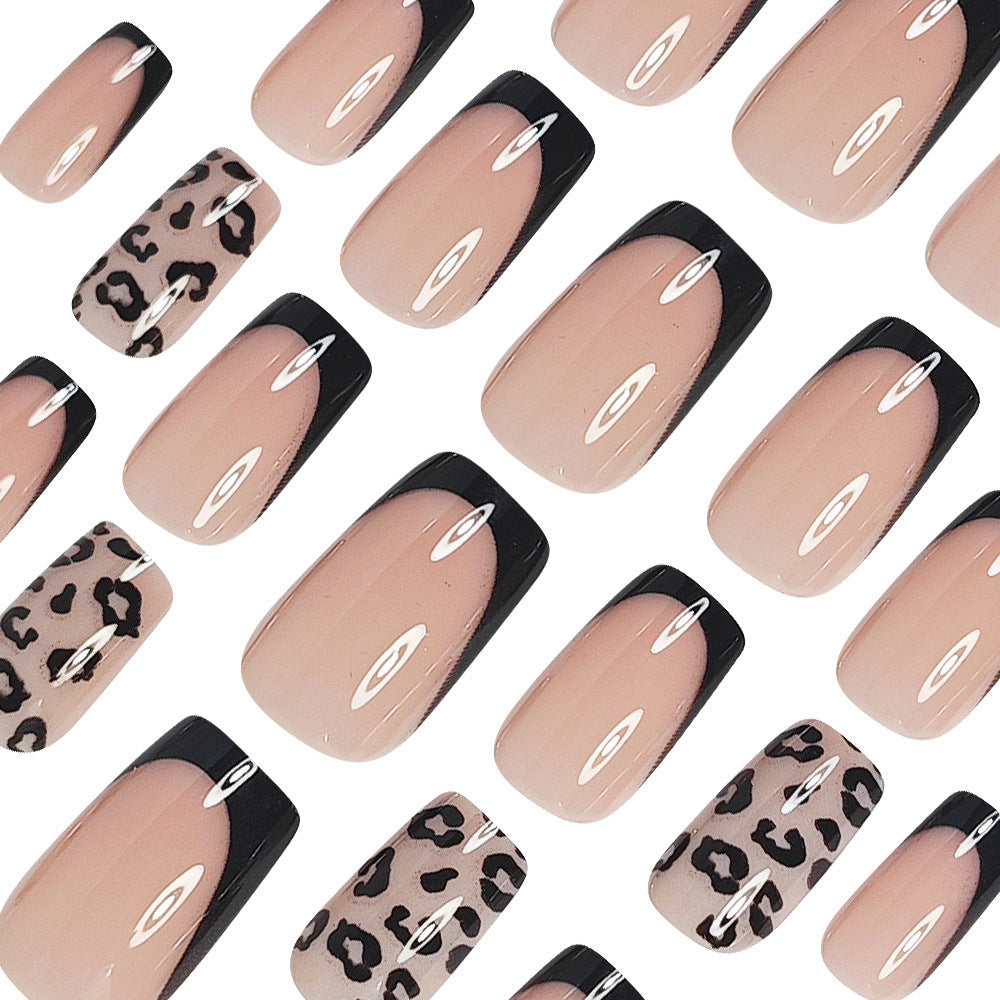 Elegante Stiletto Press-On Nagelset Karnz