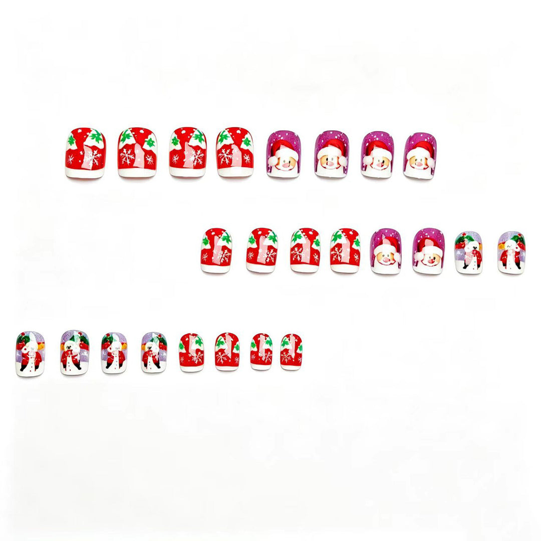 Kunstnägel mit Festlichem Weihnachtsmann-Design Karnz