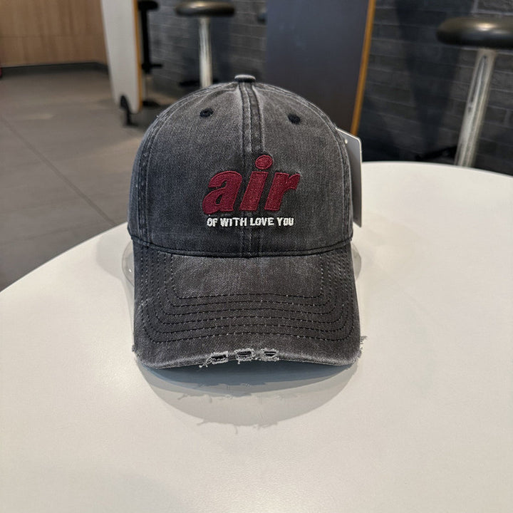 Abgeschabte Denim-Baseballmütze mit einzigartiger Bestickung