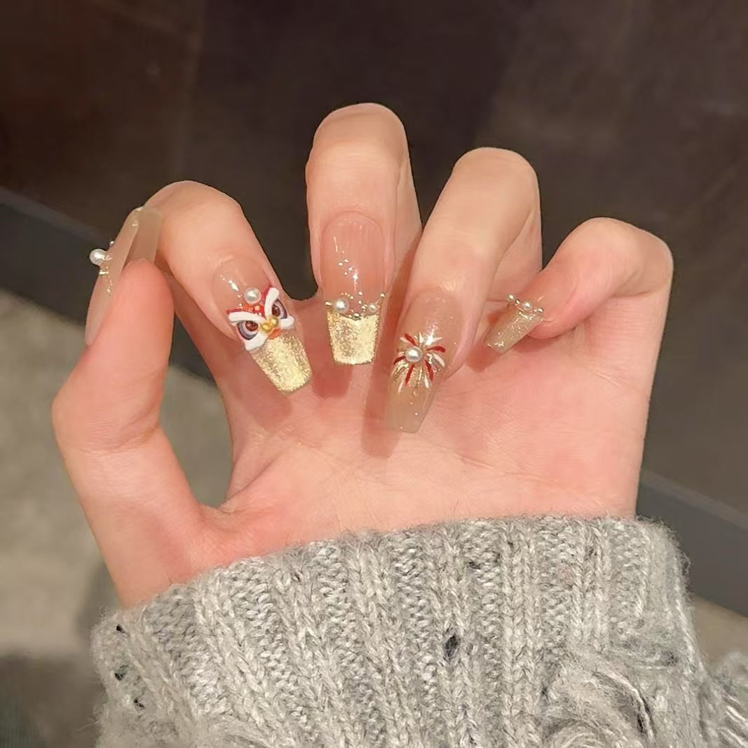 Dekoratives Press-On-Nagelkunstset mit 3D-Blumen- und Edelsteinakzenten