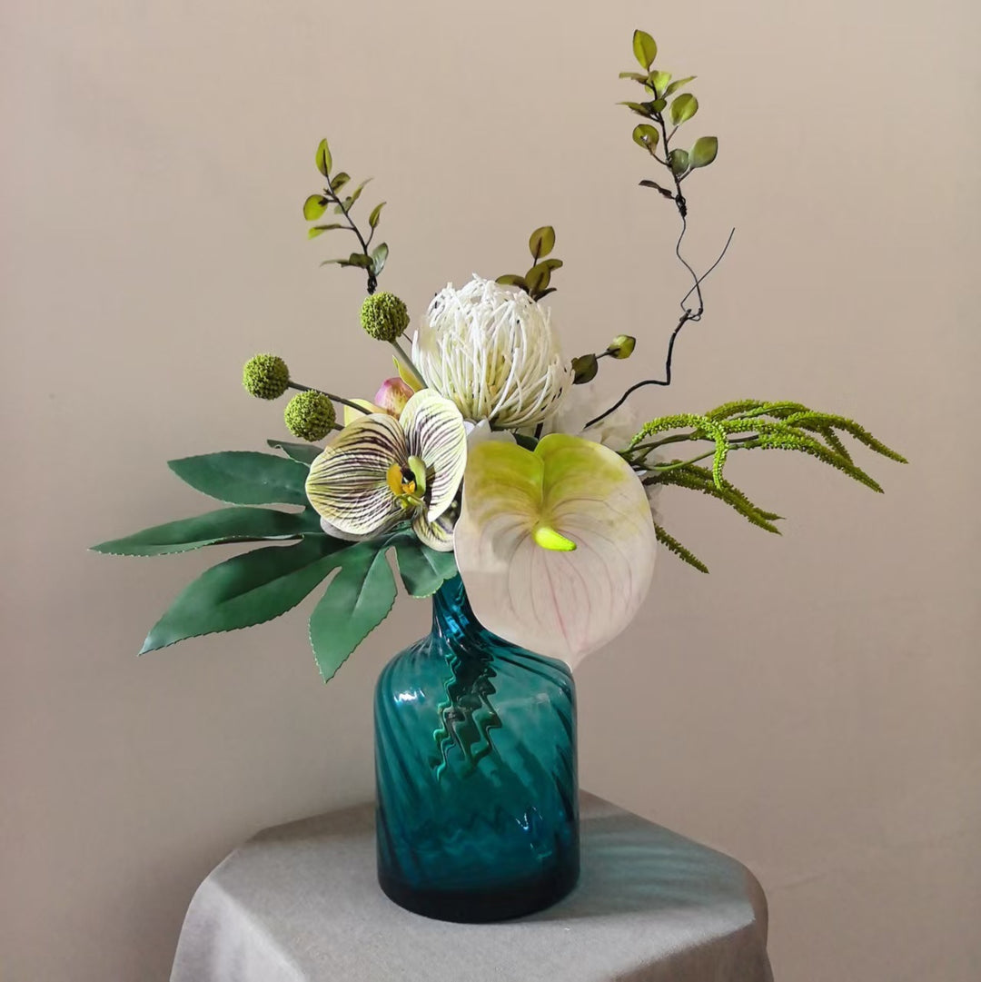 Elegante Innenblumenarrangement