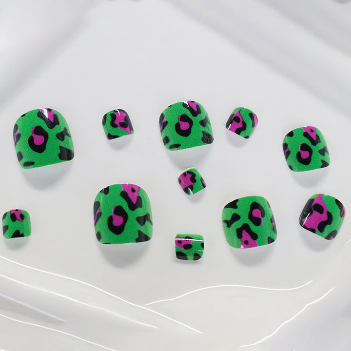 Kreative Tiermuster Nagelkunst Karnz