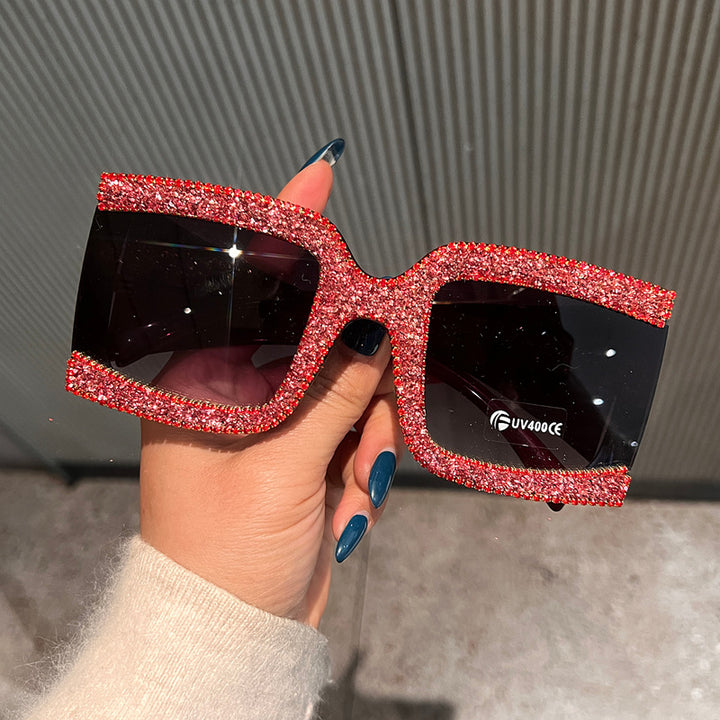 Damen Sonnenbrille mit strassverziertem Rahmen Karnz